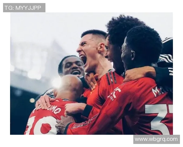 曼联客场逼平南安普顿,英超联赛开局不利 曼联客场逼平南安普顿,英超联赛开局不利