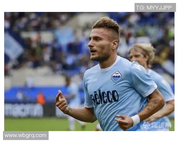 维特斯球迷为莫比莱甲号事件发声,事件持续升级导致支持者尴尬困境 维特斯球迷为莫比莱甲号事件发声,事件持续升级导致支持者尴尬困境